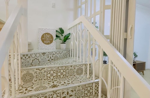 Buck Estate House | Modern Minimalist Townhouse in Paranaque City