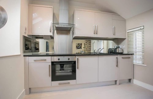 Ballsbridge Apartment | 3 Bedroom Apartment In the heart of Dublin 4