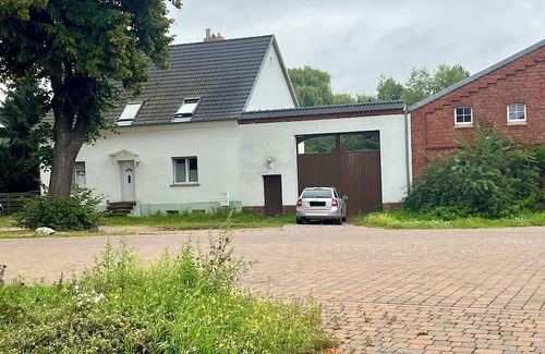 Trebbin Apartment | Cozy vacation apartment, close to Berlin, pet friendly!