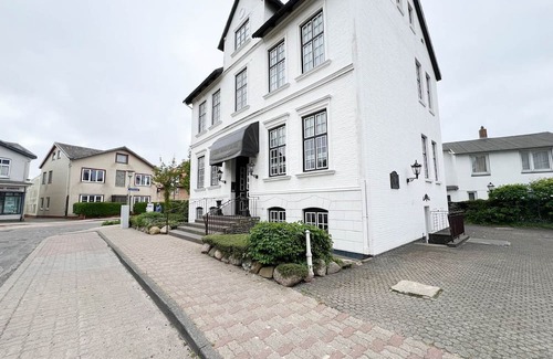 Westerland Apartment | House Friesland - Apartment 1 - An urban villa with spacious and tasteful
