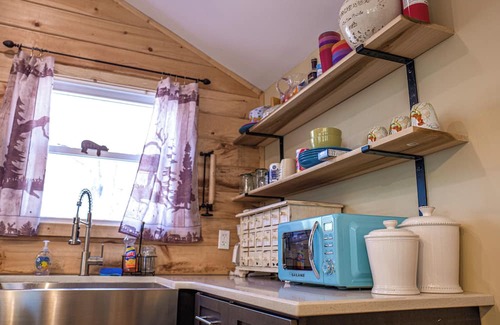 Smallwood Cabin | Peaceful 3-Bedroom Cabin in Smallwood, NY – Family-Friendly, Nature Escape