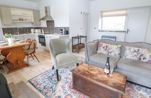 Stockport Cottage | THE STABLES - VINEYARD STAY, pet friendly in Marple Bridge