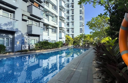 Socorro Apartment | Cozy & Modern 2BR unit with Balcony in Manhattan Cubao - Cylo's Place
