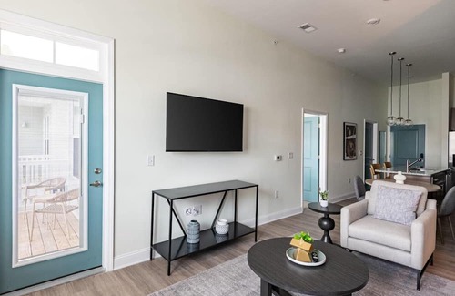 Wilmington Apartment | ParkerLeland 1BD 6 - One Bedroom Apartment, Sleeps 2