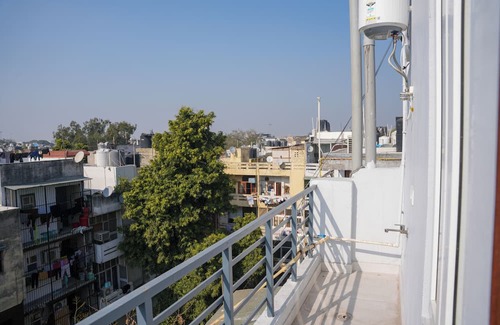 Lajpat Nagar Apartment | 1BHK Boho Escape in Lajpat Nagar