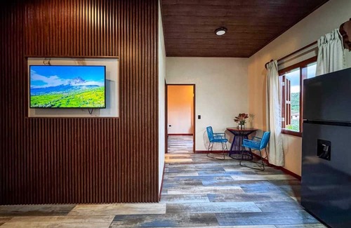 La Fortuna House | Tropical, relaxing and comfortable house with Jacuzzi