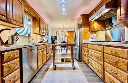 DeSoto House | Texas Style & Comfort