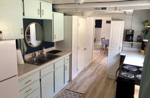 Rapid City Apartment | Centrally located Black Hills Charming apartment in Rapid City with WiFi