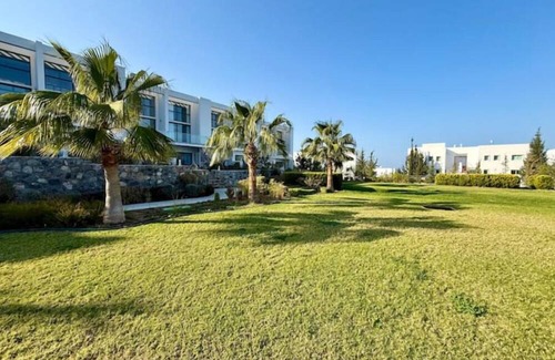 Bahceli Apartment | 2BR apartment in green complex with pools, gym, spa