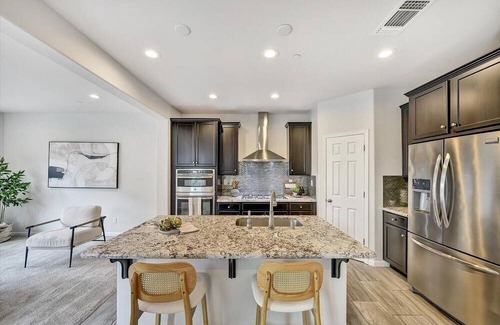 Santa Rosa House | Located just minutes from the Green Music Center, and close to renowned wineries