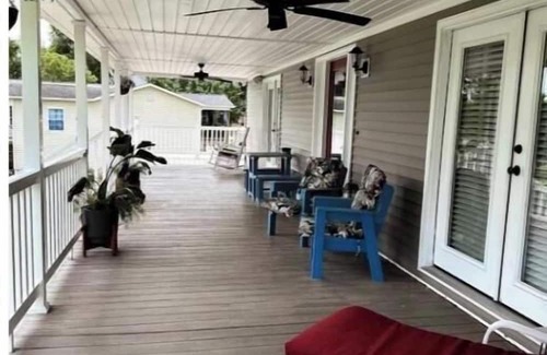 Winnsboro House | DuckedAway.Dreamy Lakefront Escape on Dutchman Creek!