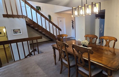 Wekiva Springs House | Charming 2-bedroom house near Wekiwa Springs State Park, pet friendly.