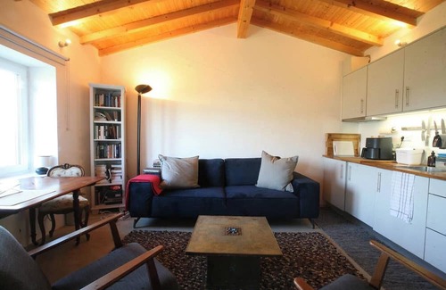 Tomar Apartment | Romantic Countryside Retreat with Private Garden Near Tomar