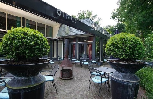 Nunspeet House | Peaceful Nature Unit Near Het Zandenbos Heated Pool Dog Friendly Room