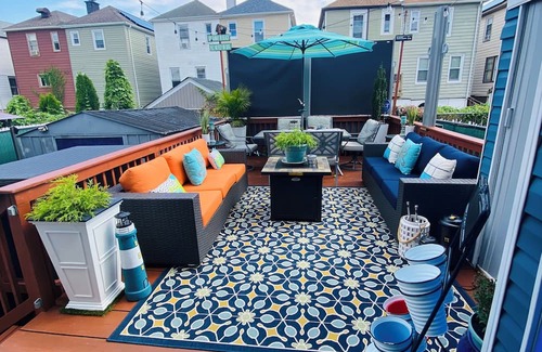 Queens House | 3-bedroom house in enchanting Queens with WiFi, AC