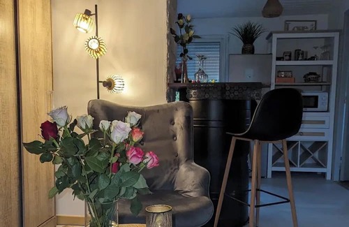 Nerac House | Love Room with Jacuzzi