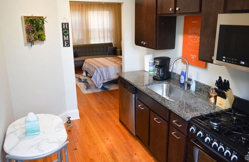 Kenwood Apartment | Prime Location Studio Unit with Historic Charm Near Shops &Parks