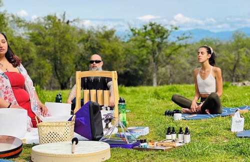 Cottonwood House | #3 Rustic 1-bedroom house with WiFi, Yoga Studio in serene Cottonwood