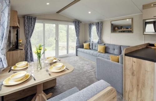 Letham Grange House | Fresh and Fun Linwood Holiday Home