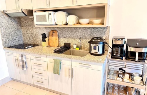 Los Brazos Apartment | Sunny Paradise