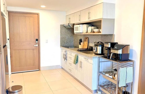 Los Brazos Apartment | Sunny Paradise
