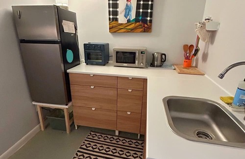 Chapel Hill Cabin | Magic Cabin: The perfect woodland escape located in the heart of Chapel Hill.