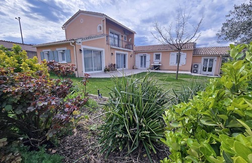 Volonne Villa | Villa Bastide Volonne