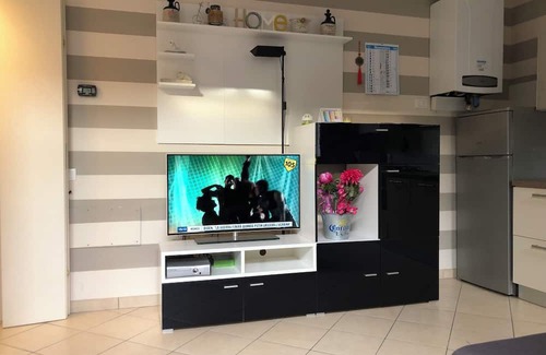Ravenna Apartment | Mdm Apartament near City Center, Pubs, Restaurants, Takeaway, Pizza