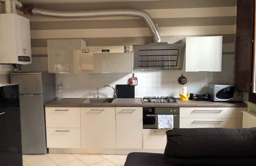 Ravenna Apartment | Mdm Apartament near City Center, Pubs, Restaurants, Takeaway, Pizza
