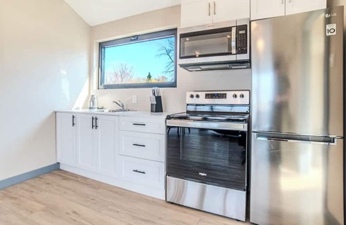 Harwood Cabin | 2 Bedroom Cottage #1: Willow Bay