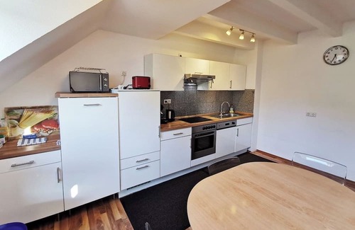 Bergheim Apartment | Duplex | CityCentre | AC | Netflix | 2 balconies
