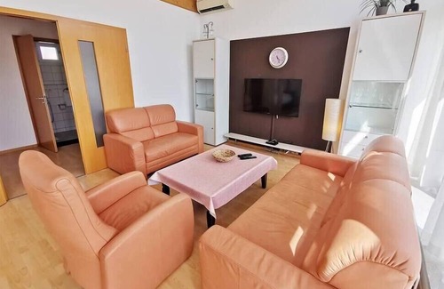 Bergheim Apartment | *NEW* Penthouse | citycenter | AC | terrace