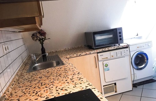 Bergheim Apartment | city centre | netflix | duplex