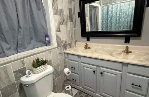 Margate Apartment | 1-bedroom apartment in welcoming Margate our charming private suite apartment