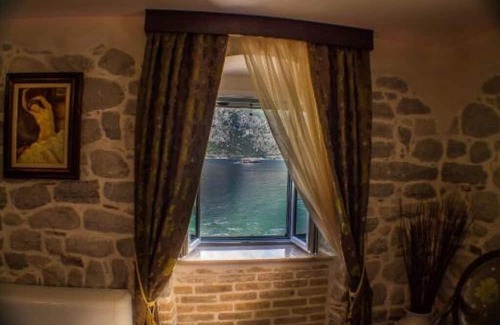 Prcanj Villa | Casa del Sol Rozalija Luxury Rooms