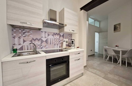 Province of Bologna Apartment | Full-service apartment in Casalecchio di Reno