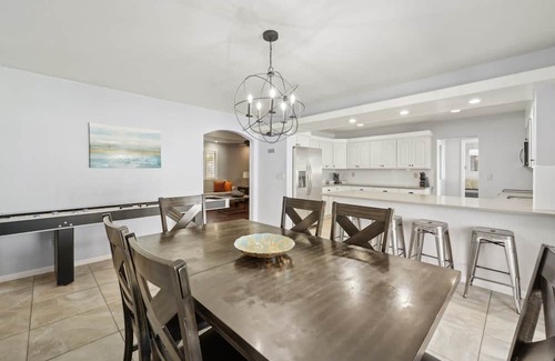 Scottsdale Country Acres House | Old Town: 2 King/8 Queen Beds, Backyard Paradise