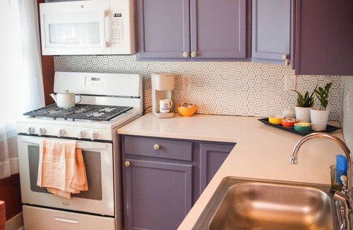 Near Eastside Cottage | DOPAMINE DREAMS