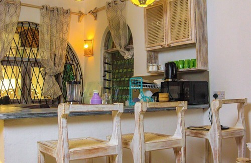 Mtwapa Villa | Chic 2-bedroom villa with AC, WiFi in amazing Mtwapa