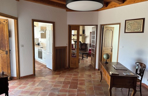 Chastel-Nouvel Villa | Quiet 150m2 vacation home