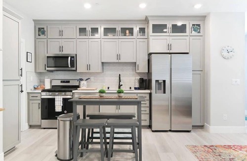Pleasant Grove Apartment | Charming studio in peaceful Rocklin with WiFi, AC