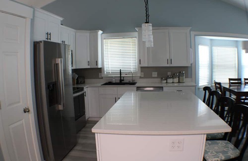Stansbury Park House | Spacious 5-bedroom house in charming Stansbury Park with WiFi, AC