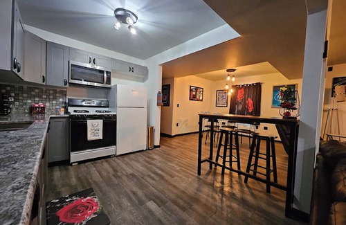 Detroit Apartment | Apartment: The Rose On 8 Mile Rd.