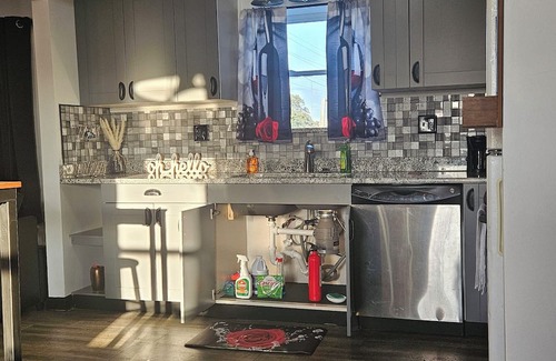 Detroit Apartment | Apartment: The Rose On 8 Mile Rd.