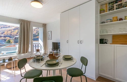 Val-d'Isere Apartment | Cozy studio for 4 with balcony and wifi in Val-d'Isère