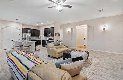 Wittmann House | Stunning Sonoran Horse Property on Desert Acre