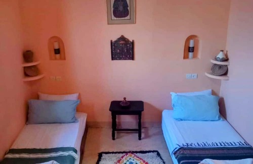 Ait Benhaddou Bed & Breakfast | Comfort room with bathroom