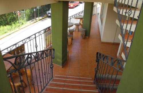 Santa Elena Hostel | Sleepers Sleep Cheaper Hostel