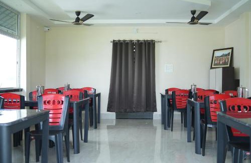 Chalsa Hotel | Queen of Dooars Eco Resort