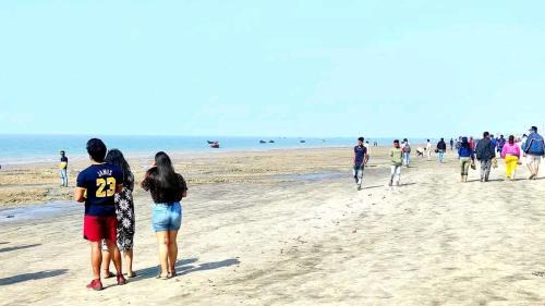 Diamond Harbour Resort | Mousuni Sea View Residency